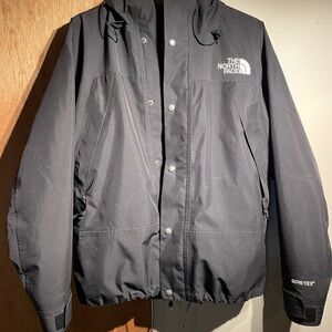 The North Face Black GTX Men’s Large